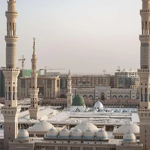 فندق المدينة هيلتون *****